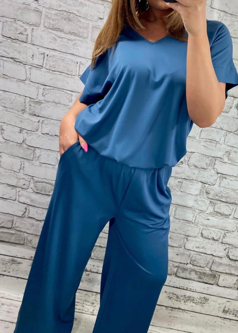 SPORTOWY KOMPLET ZE SZWEDAMI